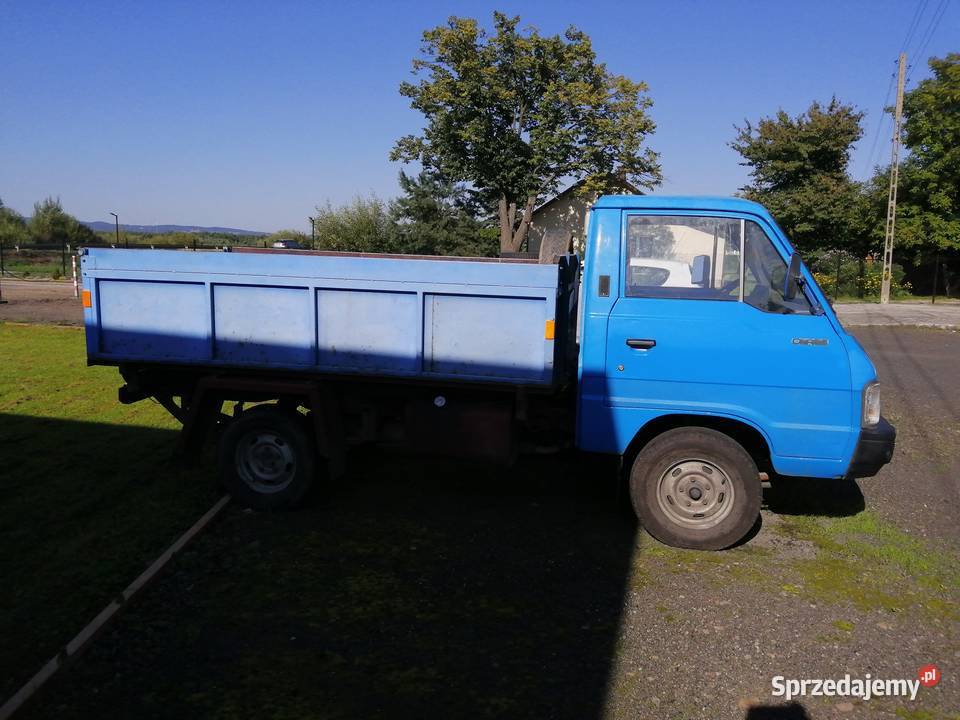 KIA CERES 24 Diesel Wywrotka Kiper Kia Targowiska