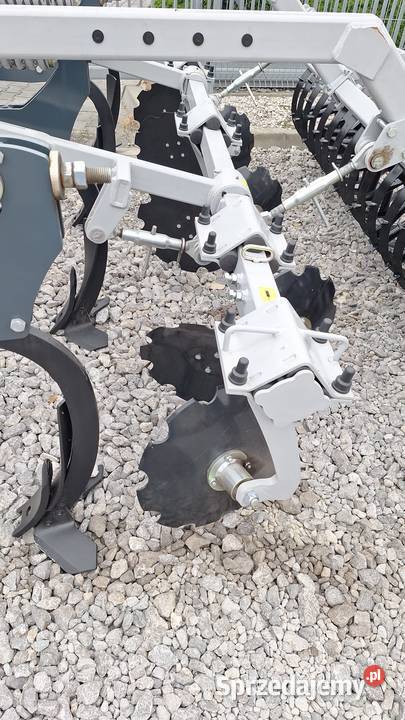 Agregat do uprawy bezorkowej Cargo HD 3000 nieuszkodzony