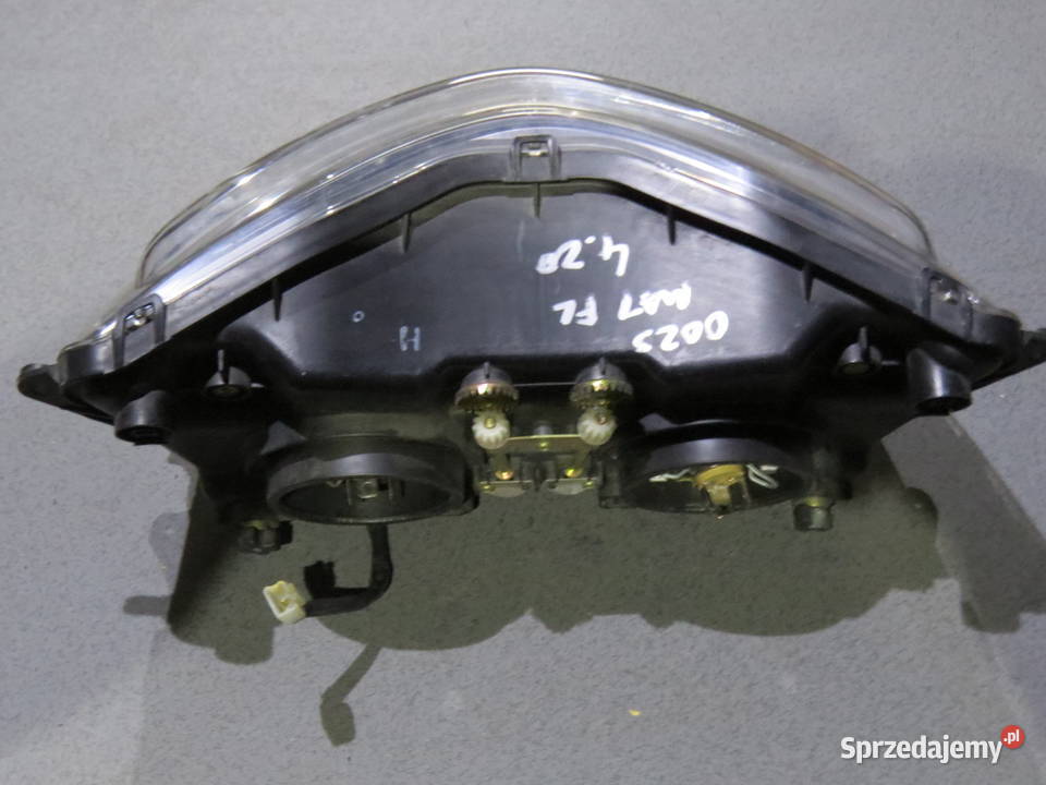 YAMAHA MAJESTY 250 LAMPA PRZÓD KLOSZ ŚWIATŁO Reflektory i halogeny Warszawa