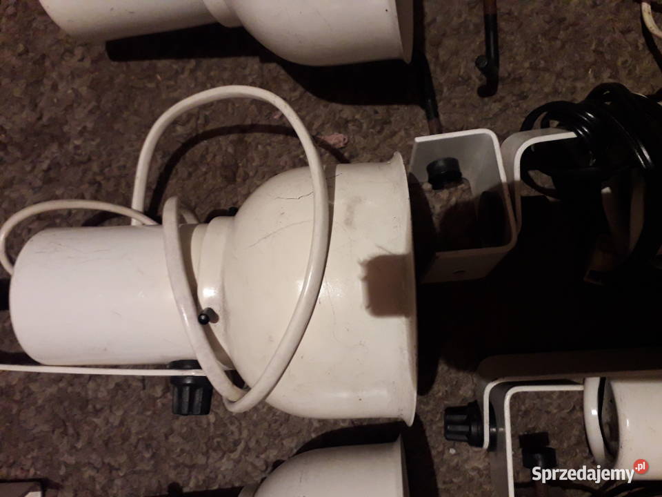 Reflektorek blaszany biały ruchomy uchwyt Kraków