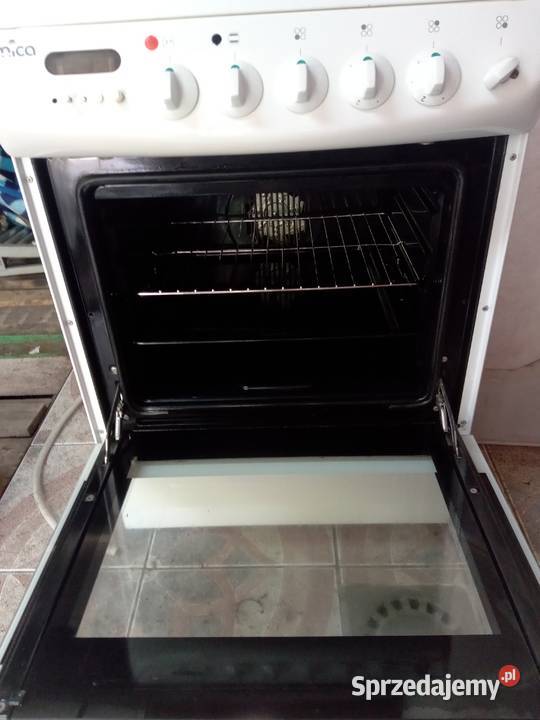 Kuchenka elektryczna z płytą grzewczą Świdnik sprzedam