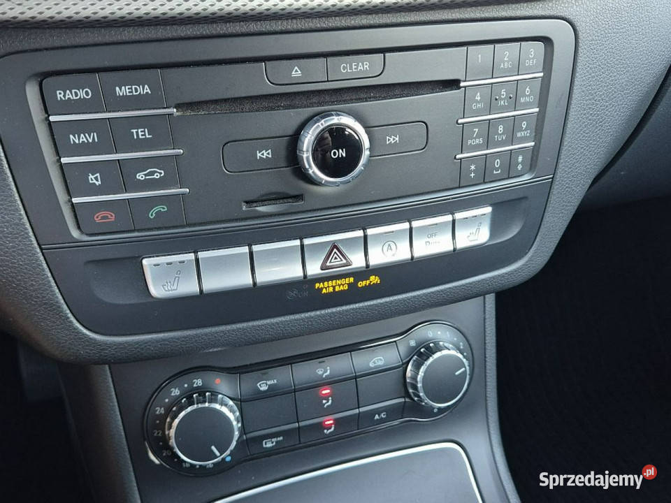 Mercedes B 180 manual GWARANCJA nawigacja grzane aluminiowe felgi Warszawa
