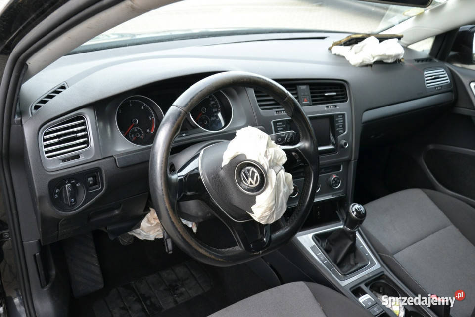 Volkswagen Golf 16 tdi 105 nawigacja niskie Kęty