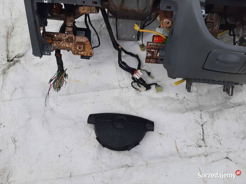 Chevrolet Lacetti Nubira deska rozdzielcza z