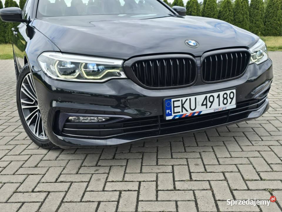 BMW 520 G30G31 20172023 światła przeciwmgielne Samochody osobowe Kutno