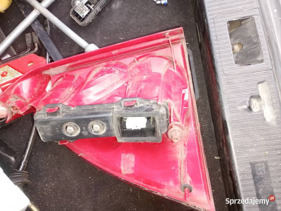 Lampa tył tylna prawa peugeot 307 kombi sw Wrocław