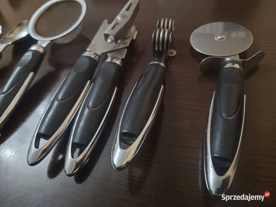 Zestaw Przedmiotów Kuchennych kompletny zestaw Będzin