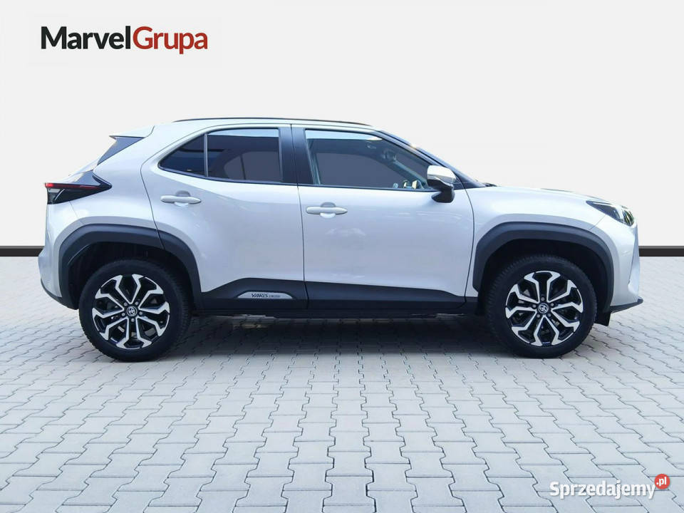 Toyota Yaris Cross 15 116 Hybrid 4WD Automat napęd 4x4 Samochody osobowe Łódź