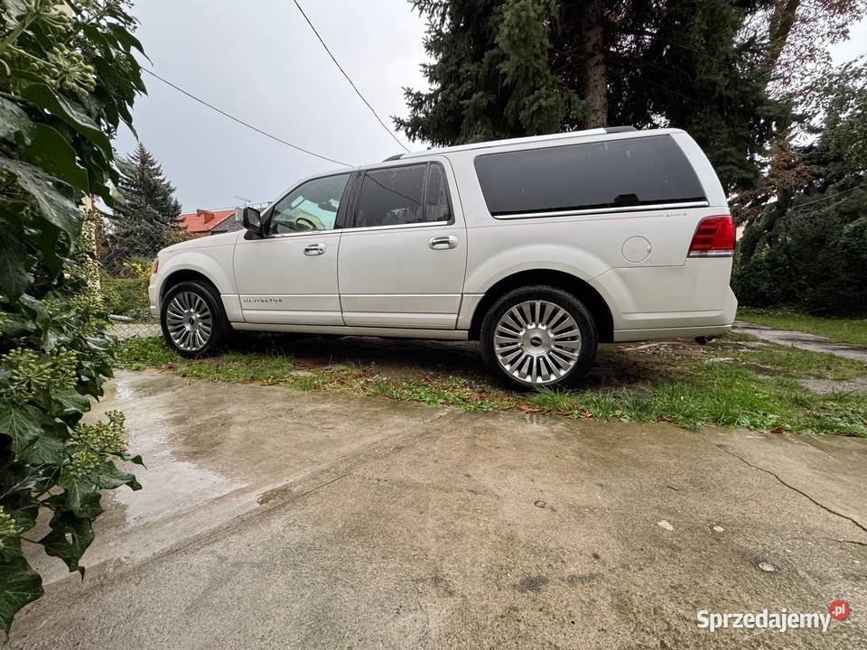 Lincoln Navigator 35L Ecobust long 8 osób 170 automatyczna Samochody osobowe kujawsko-pomorskie Inowrocław