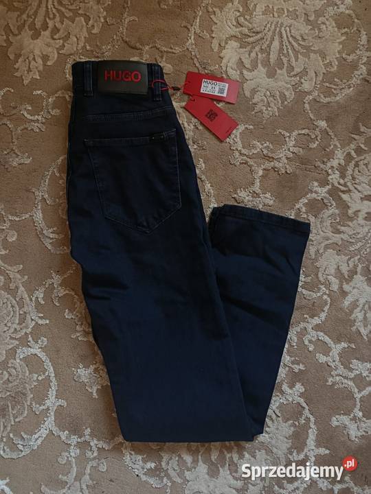 Jeansy męskie Hugo Boss ciemne rozmiar 3132 Odzież codzienna Białystok sprzedam
