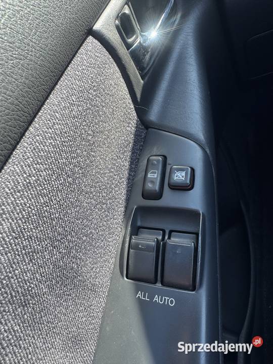 Toyota corolla e12 mały przebieg klimatyzacja Chrząstawa Wielka