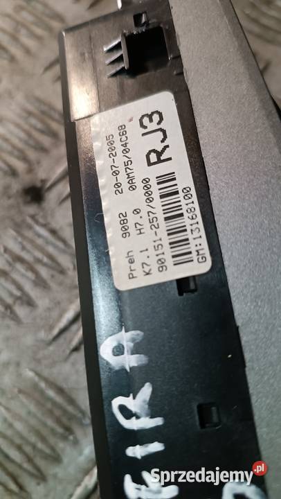 13168100 Panel sterowania nawiewu Opel Zafira B Radłów