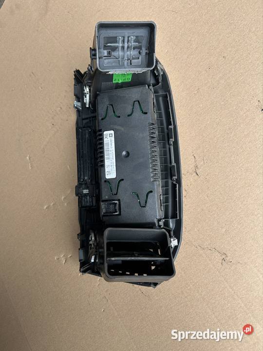 Panel nawiewu wyświetlacz Opel insignia a Bydgoszcz
