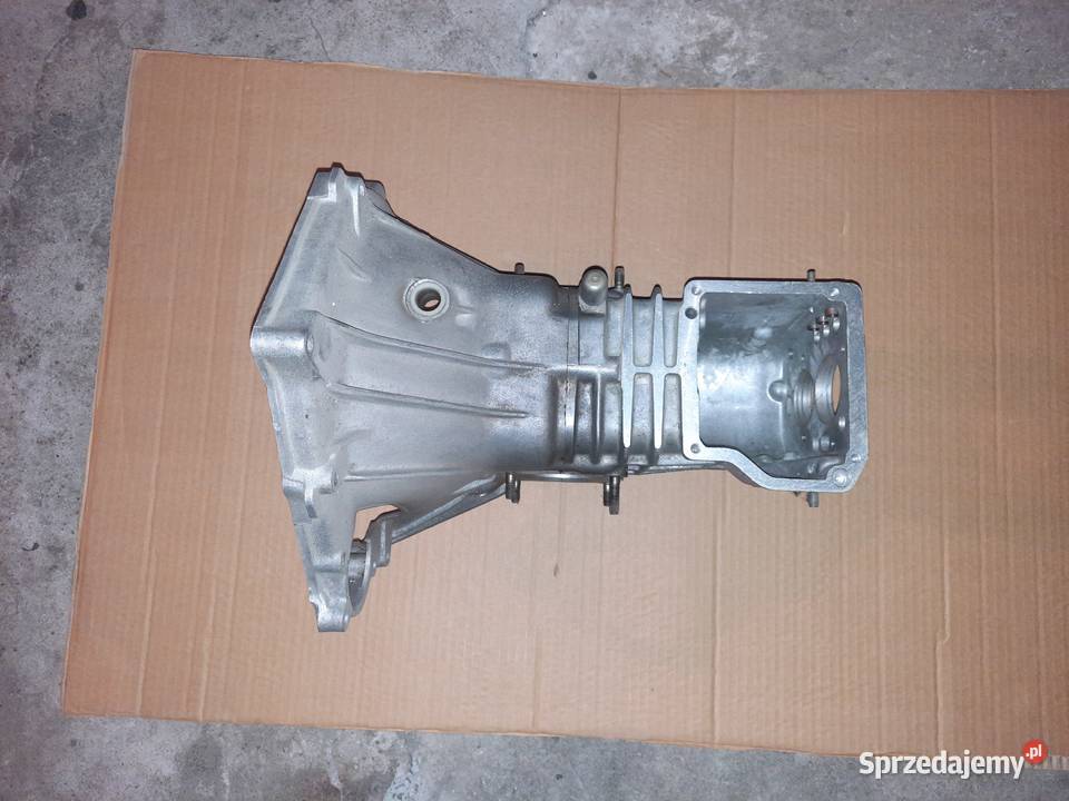 obudowa skrzyni biegów Fiat 126p nowa Warszawa