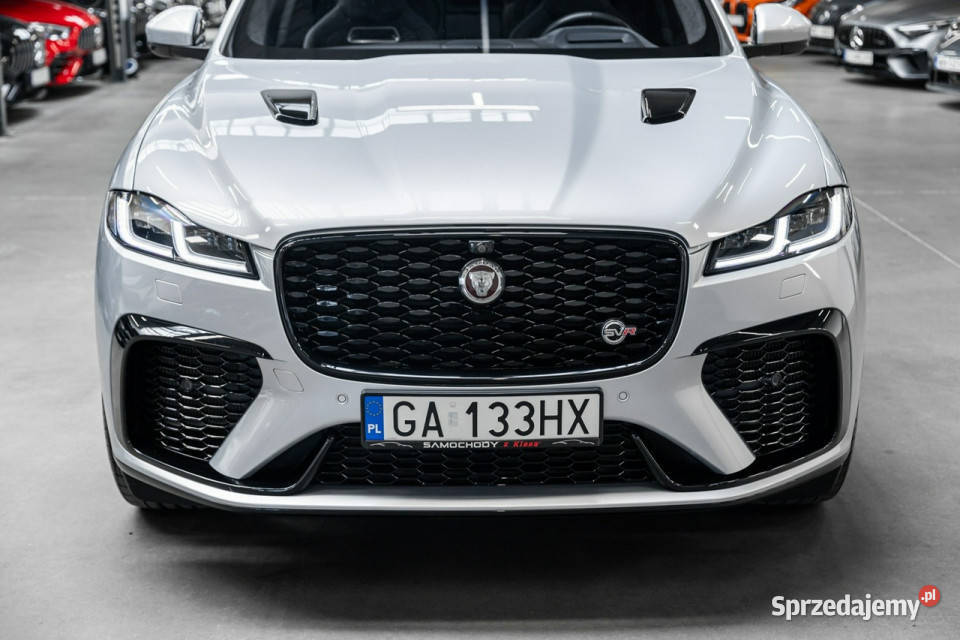 Jaguar FPACE SVR 50 V8 Supercharged 550 Rok produkcji 2022 Samochody osobowe Węgrzce
