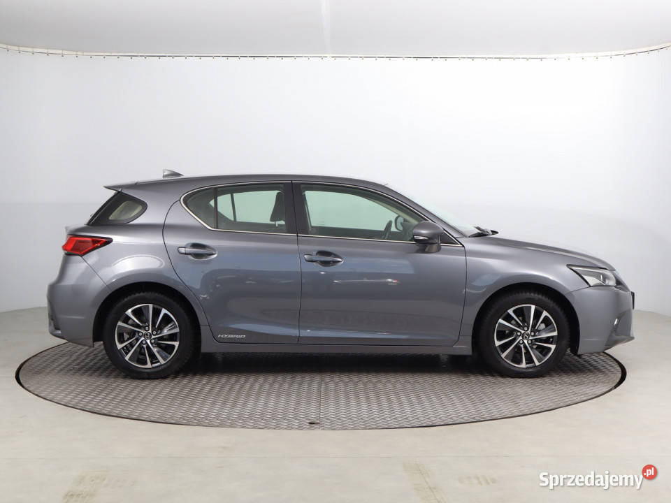 Lexus CT 200h automatyczna
