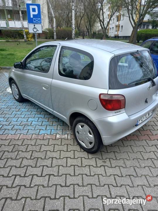 Toyota Yaris 10 68 Samochody osobowe Luboń