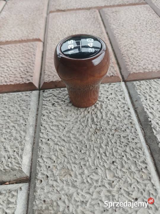 Drewniana gałka zmiany biegów Audi 80 Liskowate