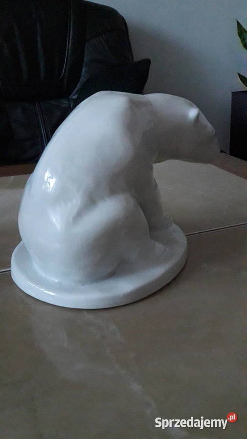 Figurka siedzącego niedżwiedzia Bogucice lata 60 Janów Lubelski sprzedam