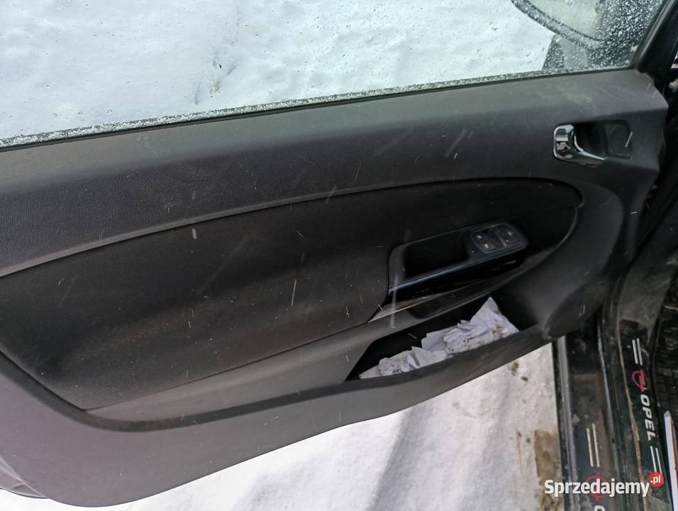 Sprzedam samochód osobowy autoalarm Sierakowice