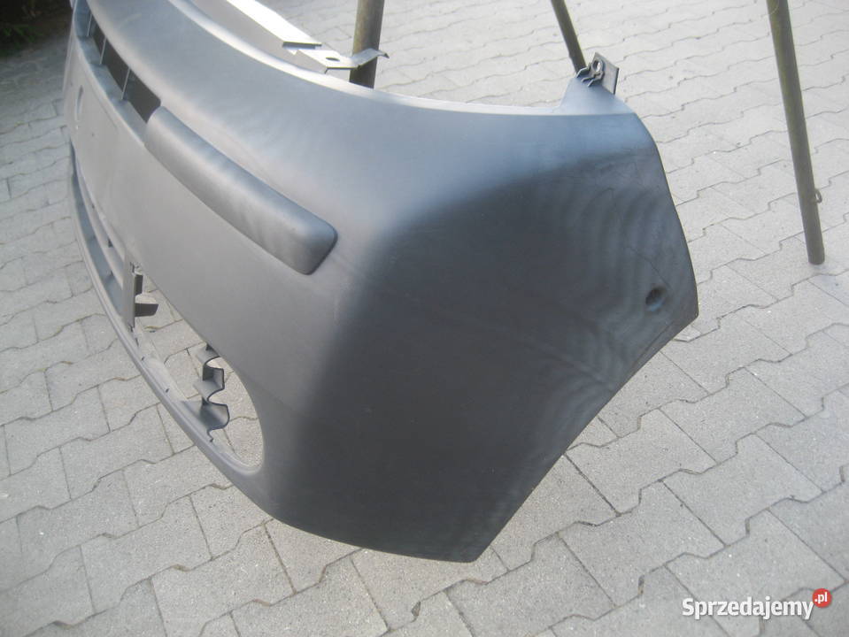 renault trafic vivaro a 0106r zderzak przedni Rakoniewice