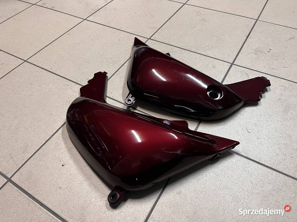 Boczek osłona prawa lewa Hyosung GA 125 Cruise