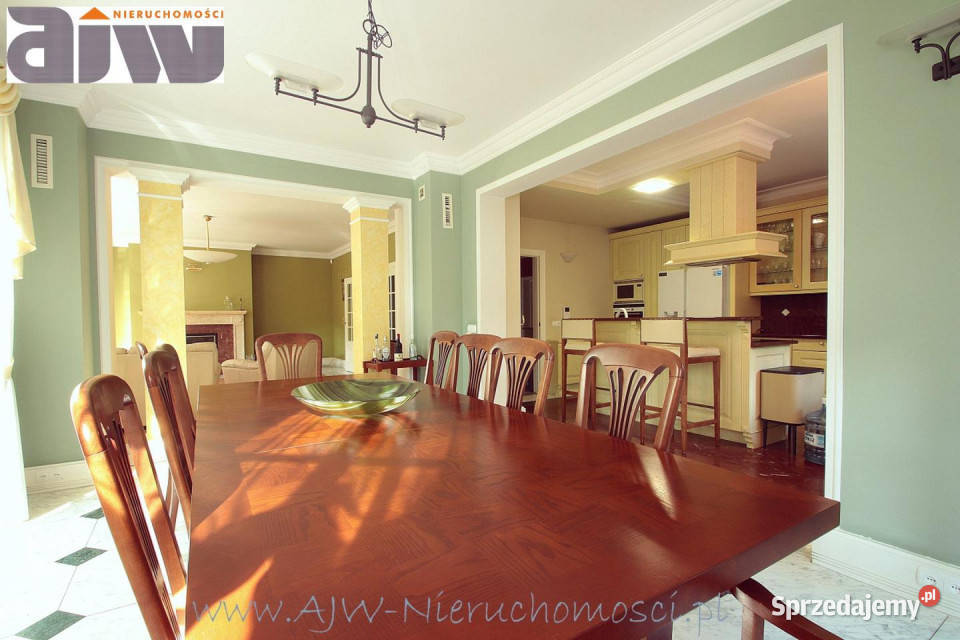 Dom wolnostojący Izabelin C 390m2