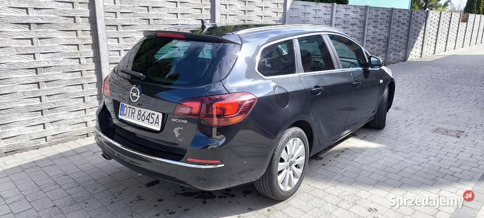 Opel Astra 20 CDTI 165 2014 Kombi Pełna Wrocław