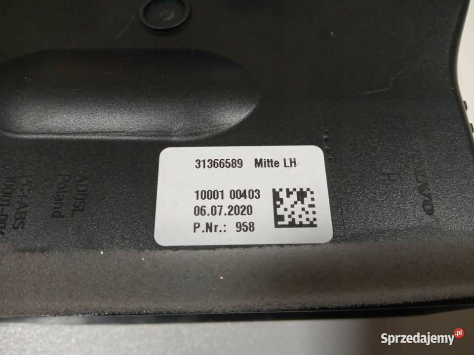 KRATKA NAWIEWU WENTYLACYJNA VOLVO S90 II V90 I Nowy Tomyśl