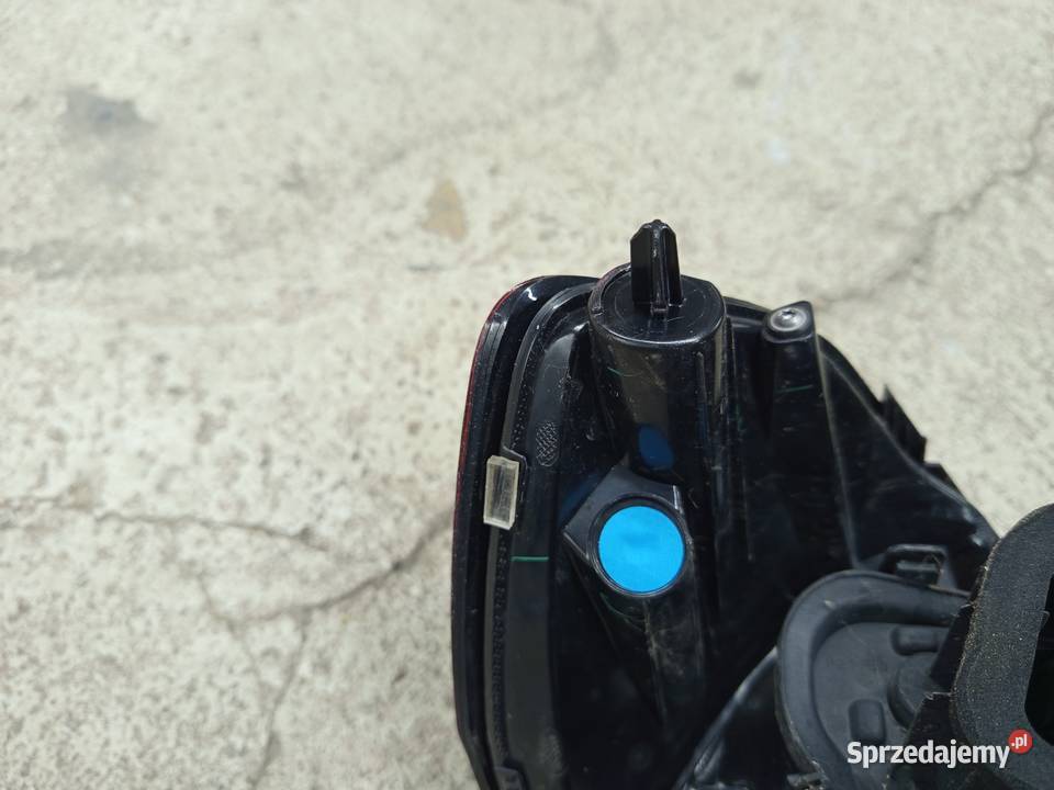 Lampa tył prawy corsa f orginalna osobowe Rzeszów