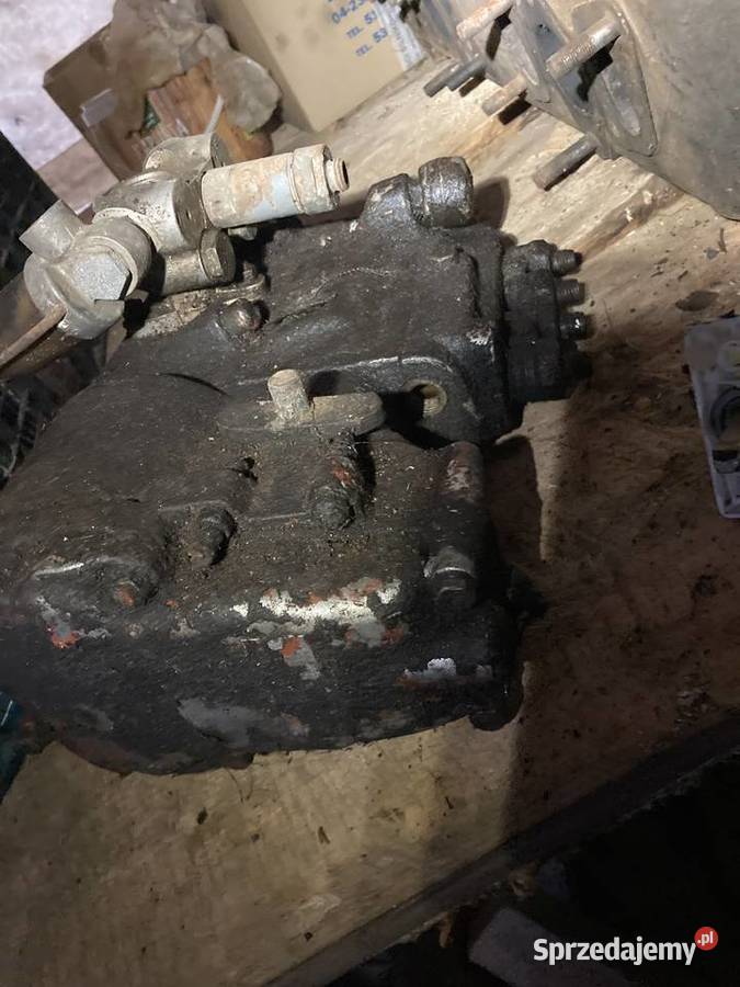 Pompa wtryskowa Ursus 360 355 4011 Szczecin