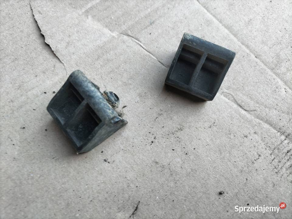 AUDI 80 B4 80B4 ODBÓJ LEWY PRAWY ODBOJE KLAPY Kamień-Kolonia