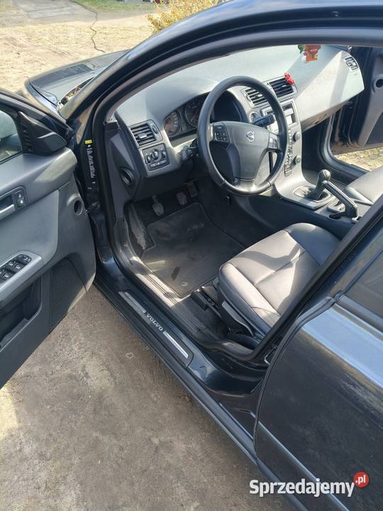 Volvo V50 16D 2008r Okazja światła przeciwmgielne