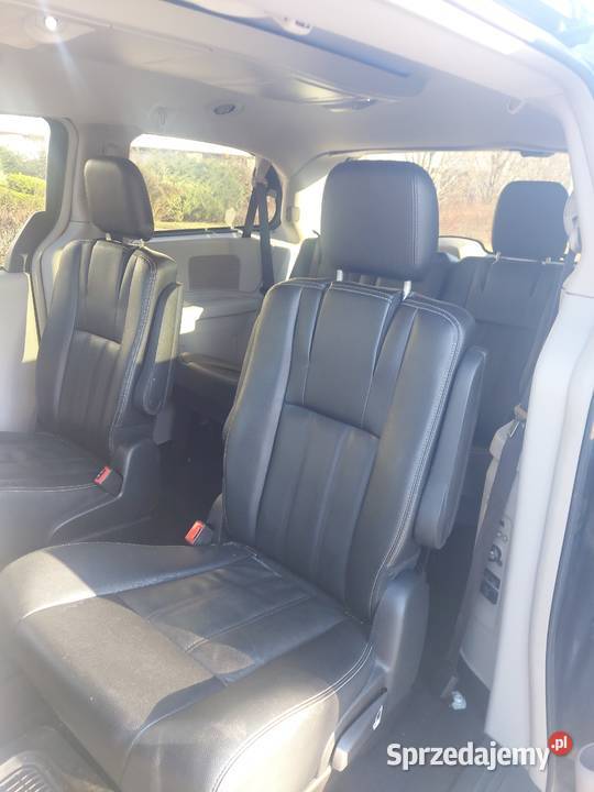 Chrysler Town Country 2016 155 200 3 600 3 Benz Chrysler