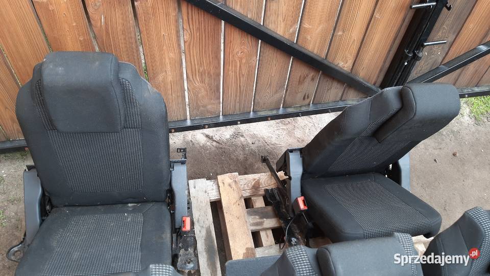 komplet foteli 7 miejsc Peugeot 5008 I pasy dolnośląskie Dębno