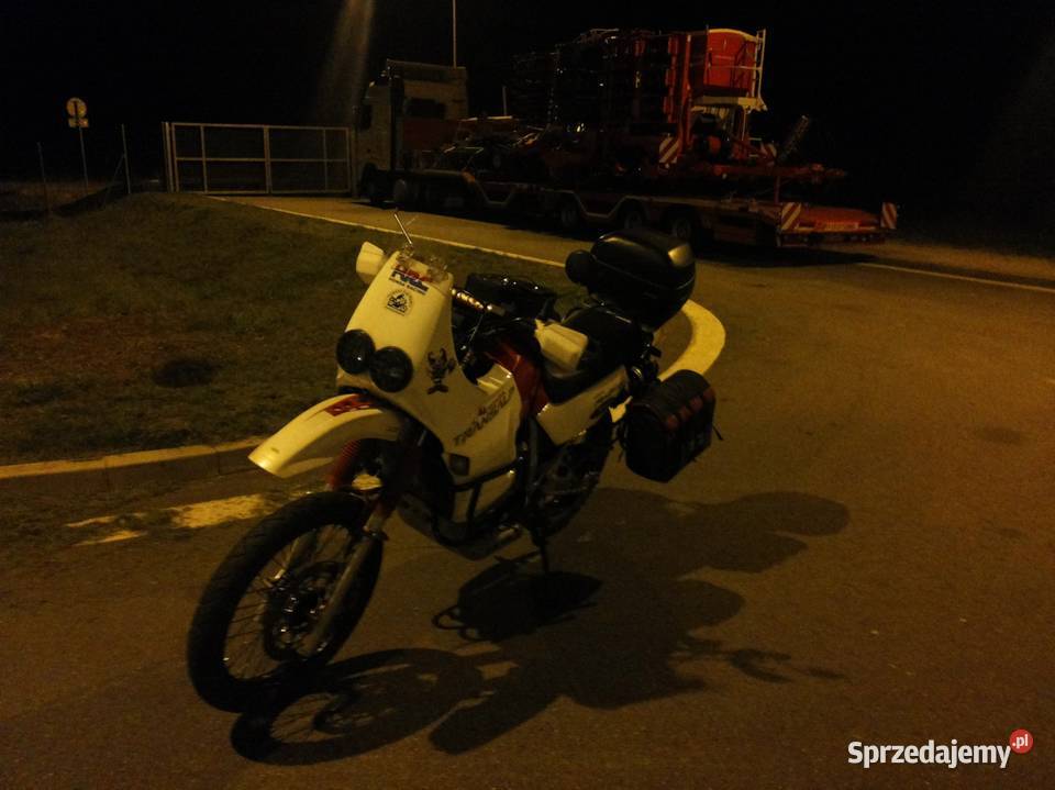 Honda Transalp 600 650 650 Africa Twin 750 nieuszkodzony Honda Łódź sprzedam