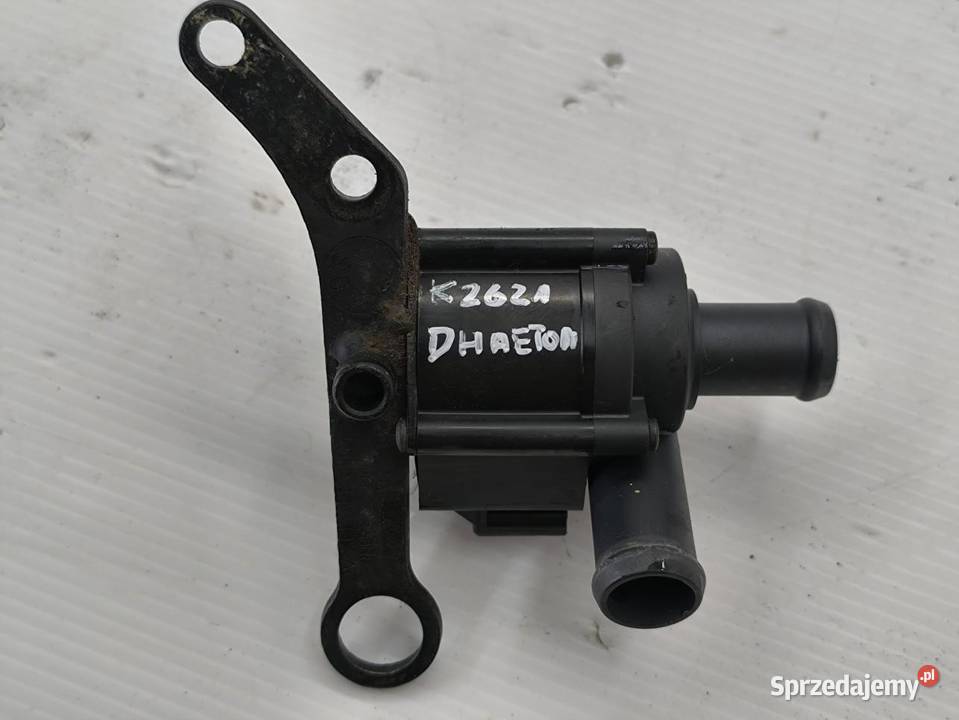 SILNICZEK OBIEGU WODY VOLKSWAGEN PHAETON 30TDI osobowe