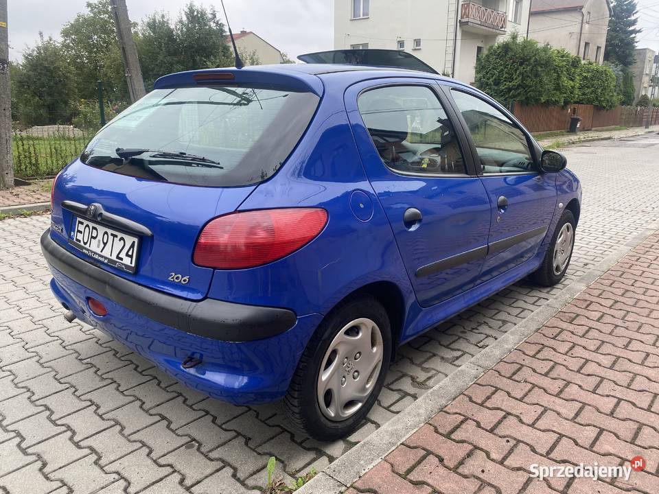 Sprzedam Peugeot sprawny ważne opłaty Kielce