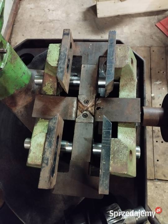 piła wolnoobrotowa ukośośnica BEWO bez silnika Kamocin