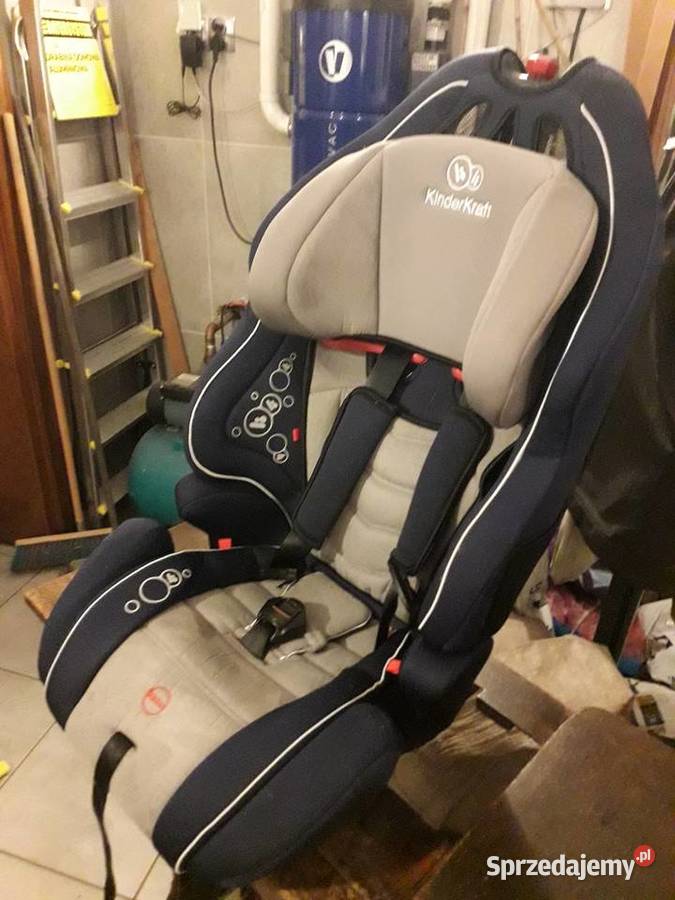 Fotelik samochodowy dziecka