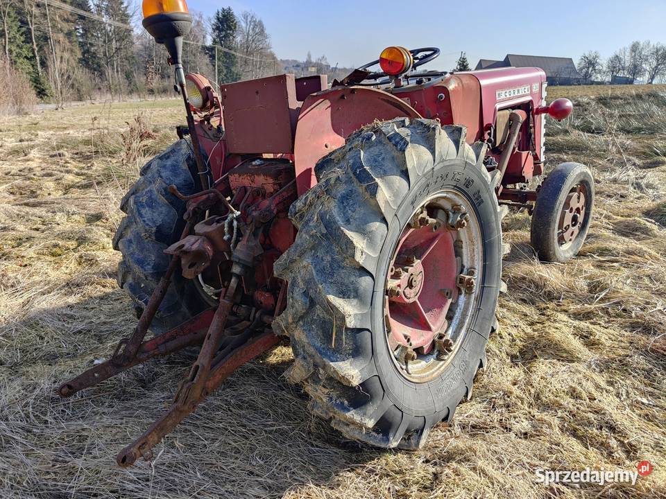 Traktor Ciągnik Sadowniczy Wąski McCormick MC Skrzynia biegów Manualna McCormick Intl Tymowa