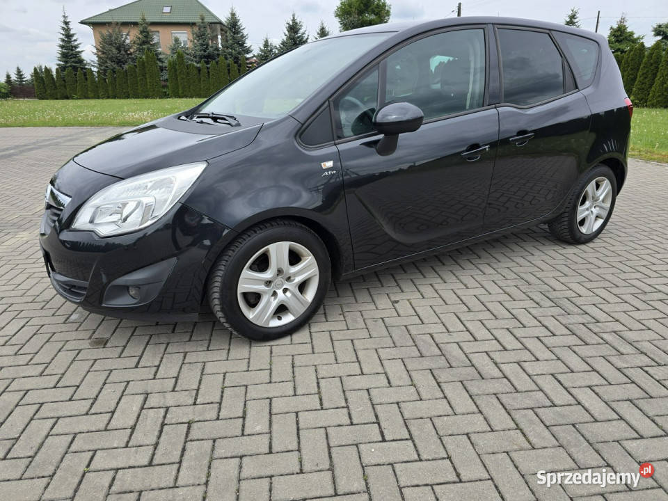 Opel Meriva 14Turbo Benz światła przeciwmgielne Kutno