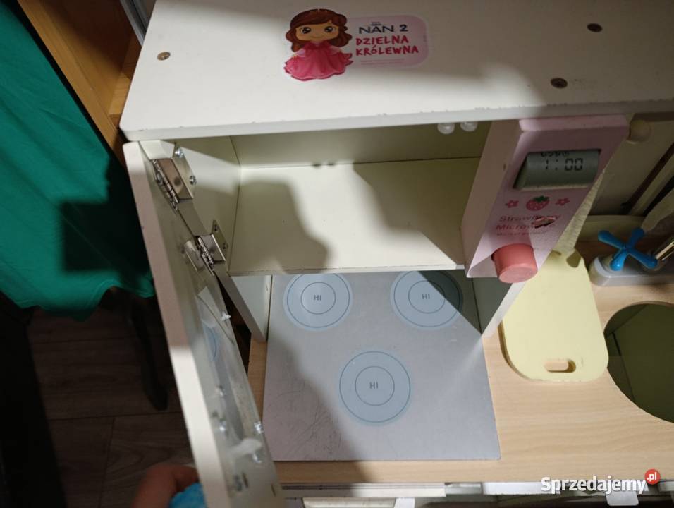 kuchnia drewniana dziewczynki Poznań