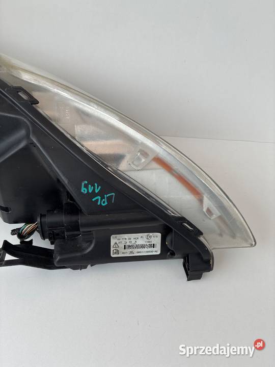 Ford focus 2 II lift 8M5113W030AE LAMPA PRZÓD Lampy przednie wielkopolskie Słowikowo