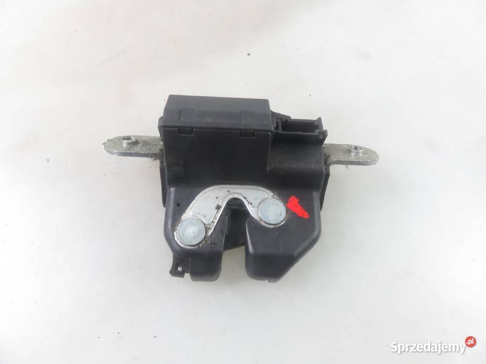 ZAMEK KLAPY OPEL CORSA D małopolskie