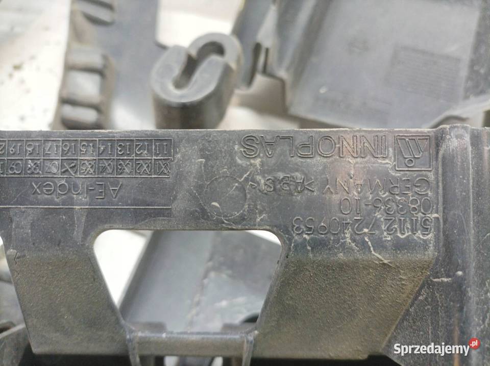 ŚLIZG ZDERZAKA TYŁ KOMPLET F21 Bmw Seria 1 II