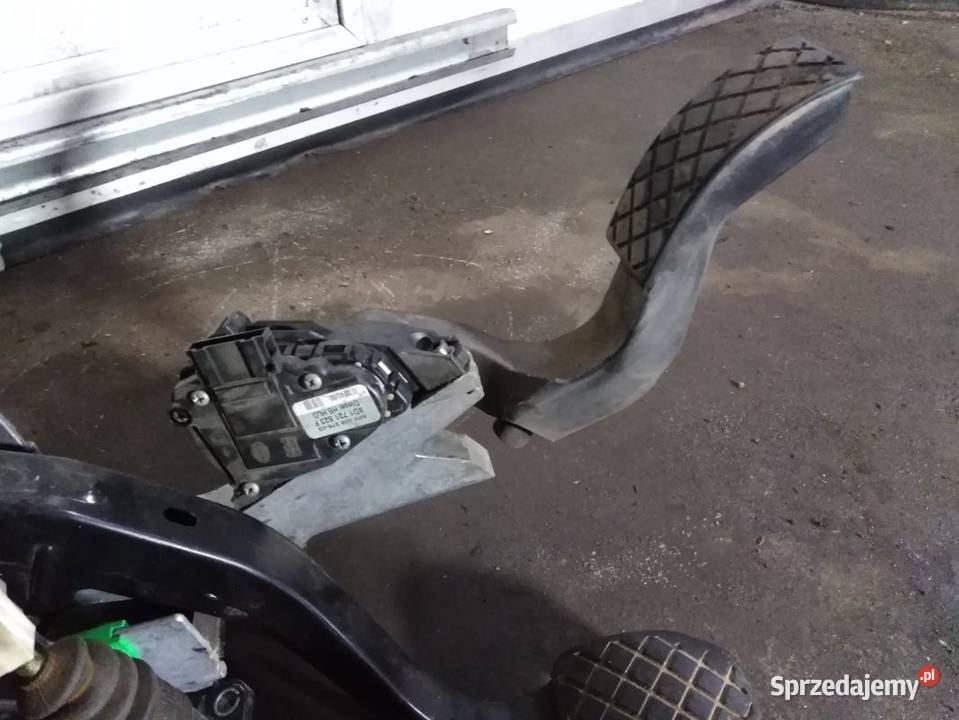 PEDAŁY POTENCJOMETR GAZU VW PASSAT B5 LIFT 19 Włoszczowa sprzedam