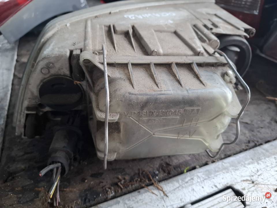 Lampa Lewa Przód Skoda Octavia 2