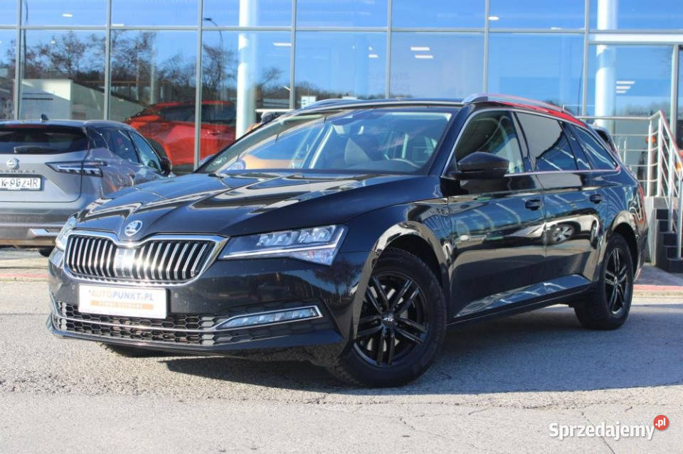 Skoda Superb 2023r niski przebieg fotel z automatyczna małopolskie Kraków