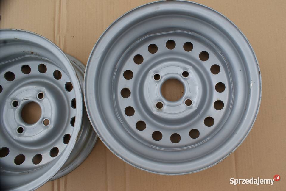 2 Felgi przyczepki Nowe 45Jx13 ET30 4x100 Starco Średnica 13" Nozdrzec